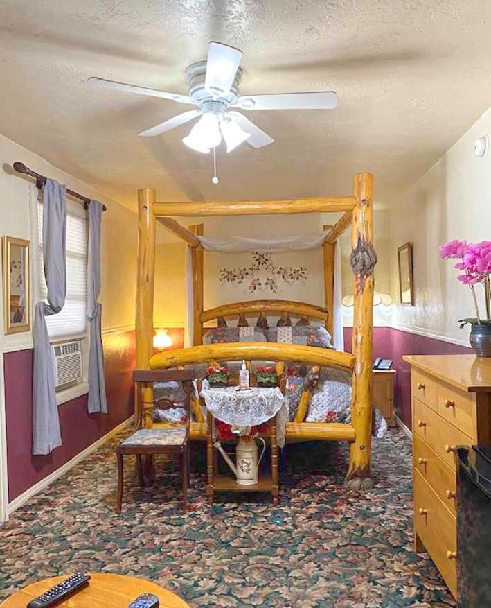 Dawson House Lodge เชโมลต์ ภายนอก รูปภาพ